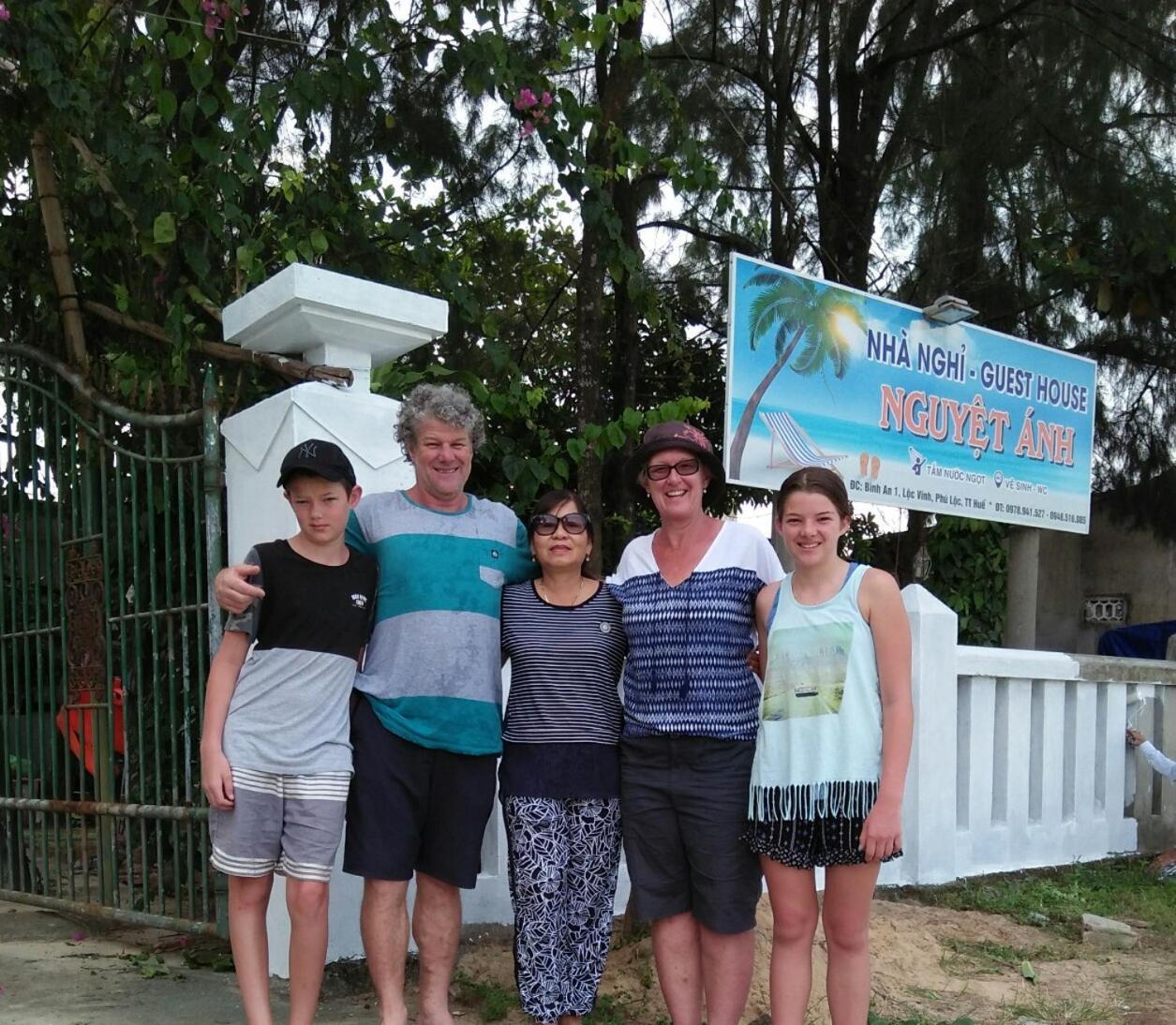 Nguyet Anh Guesthouse Lang Co Extérieur photo